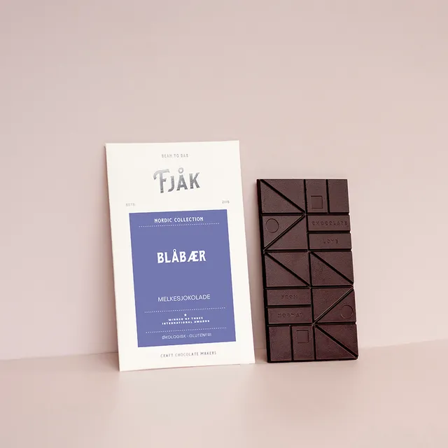 Fjåk Blåbær mléčná čokoláda 50% borůvka
