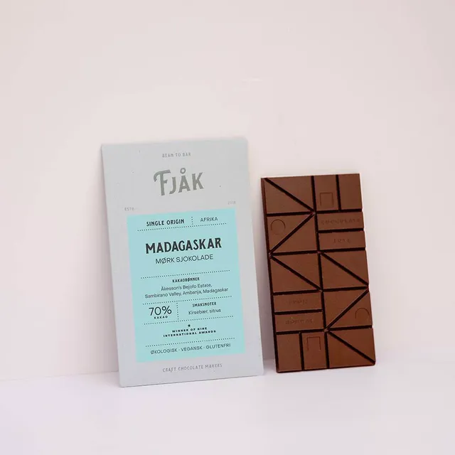 Fjåk Sjokolade 70% Madagaskar hořká čokoláda 70% kakaa